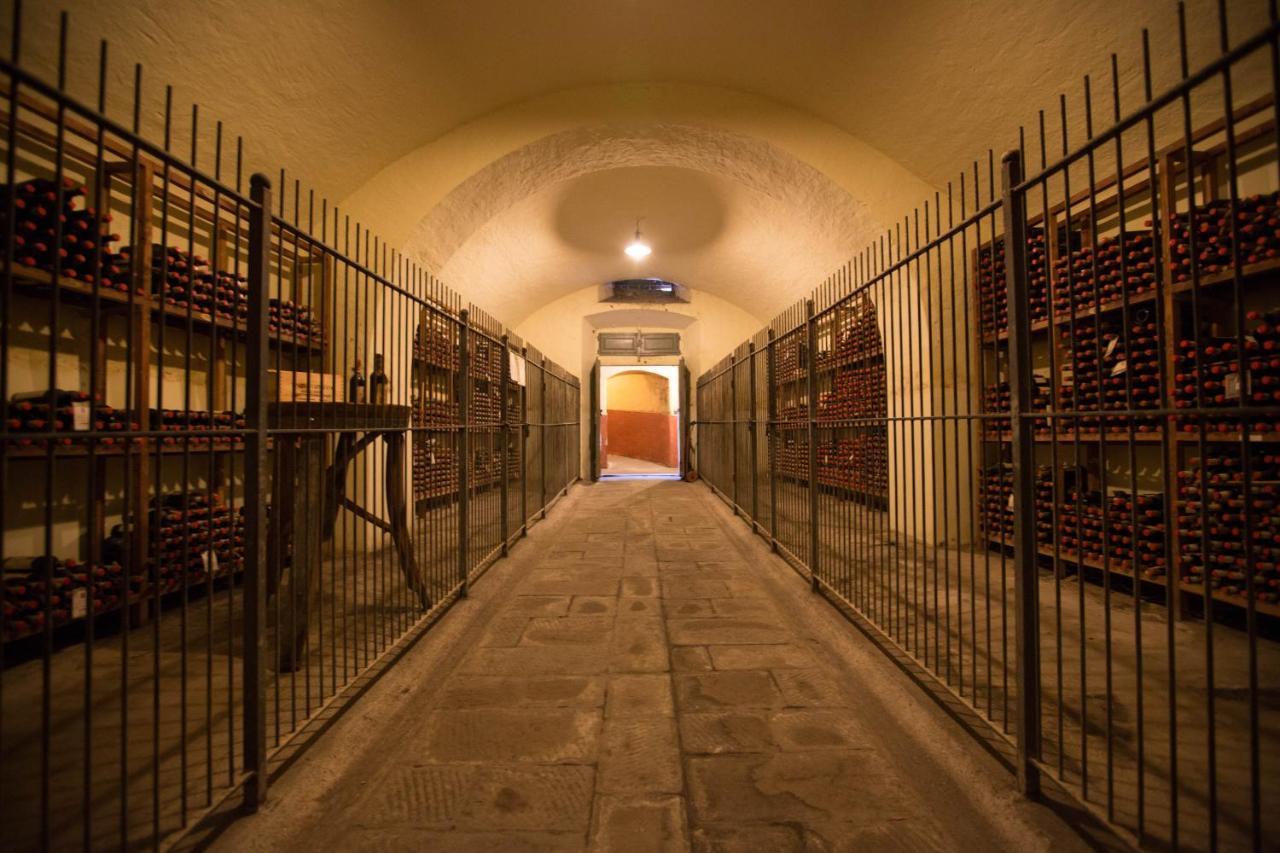Agriturismo La Fattoria Di Capezzana Карминяно Екстериор снимка