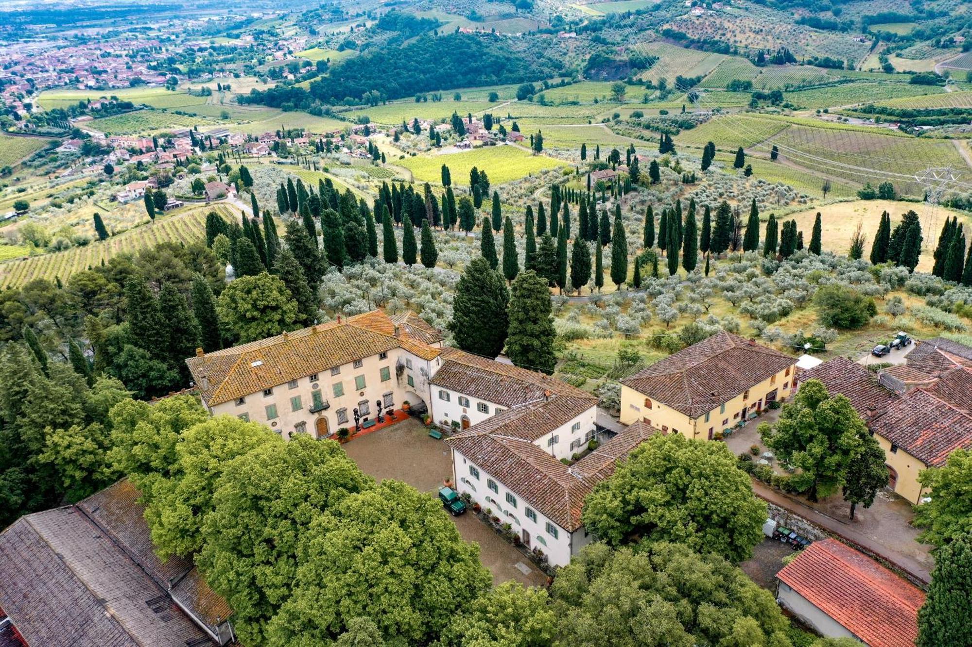 Agriturismo La Fattoria Di Capezzana Карминяно Екстериор снимка